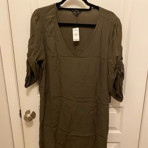 Green shirt dress